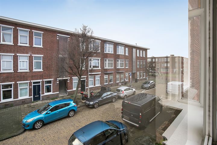 Bekijk foto 33 van Elise van Calcarstraat 52