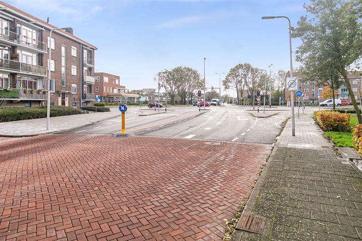 Bekijk foto 32 van Van Eijckstraat 11