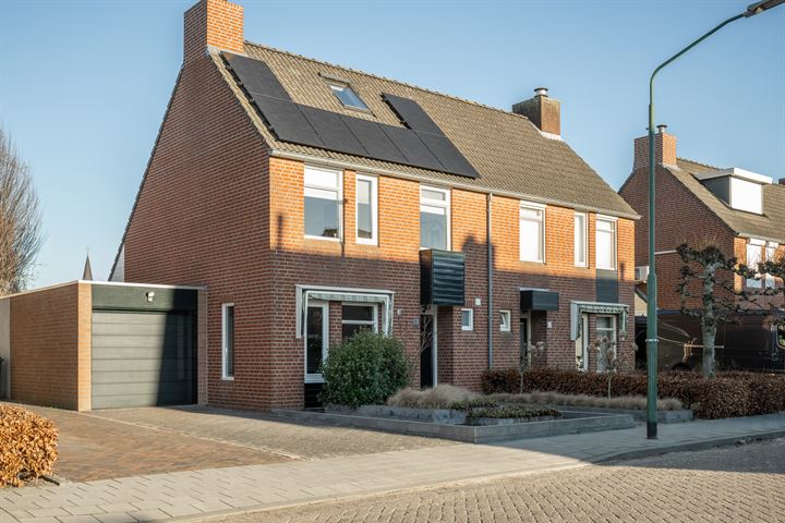 Bekijk foto 41 van Hoolstraat 13