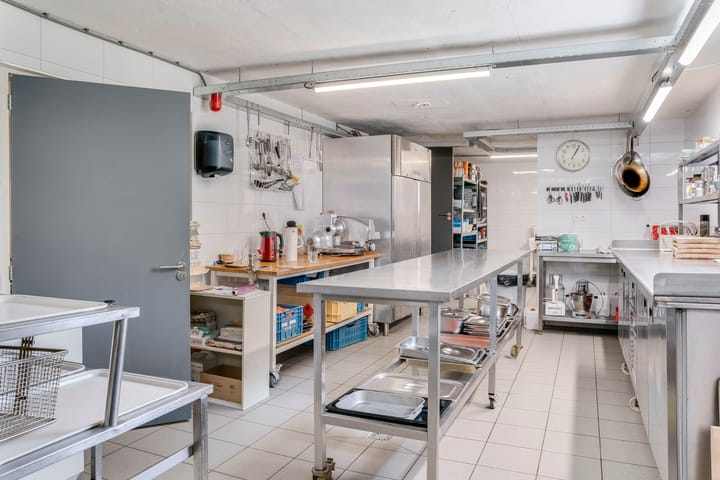 Photo 32 of Peizerweg 2