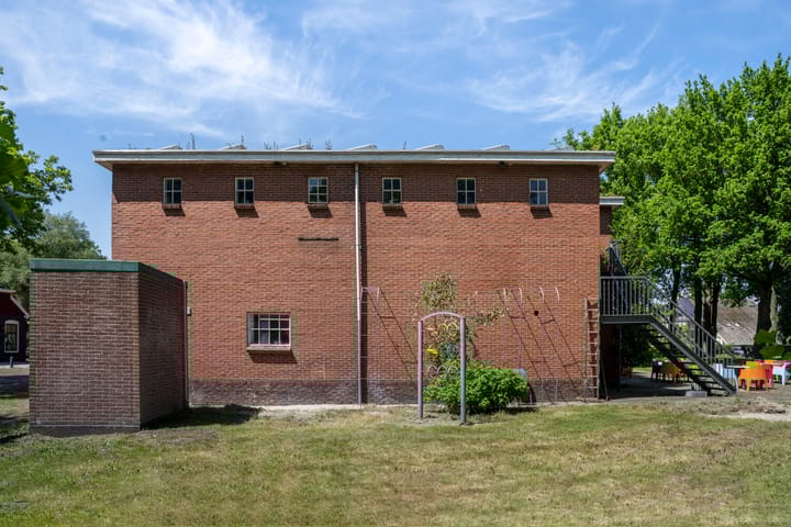 Photo 34 of Peizerweg 2