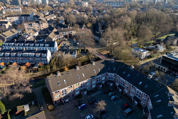 Bekijk foto 48 van Huzarenstraat 14