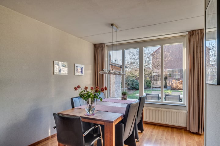 Bekijk foto 12 van Violierstraat 37