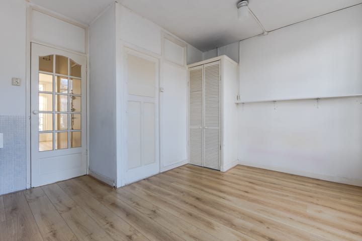 Photo 7 of Oude Waal 11-H