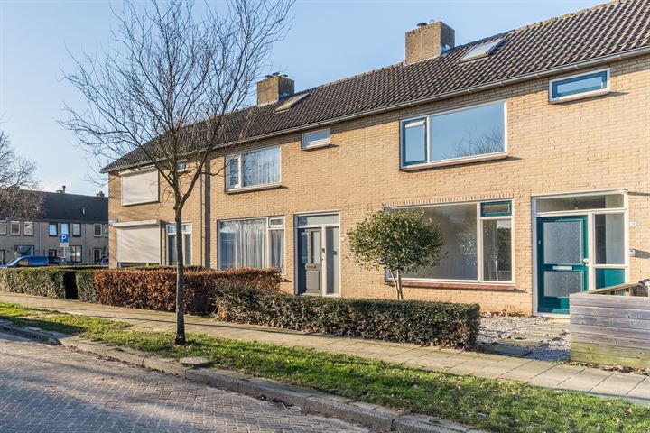 Bekijk foto 38 van Vermeerstraat 38