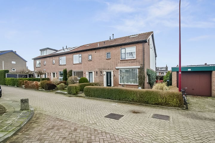 Bekijk foto 37 van Oranjestraat 38