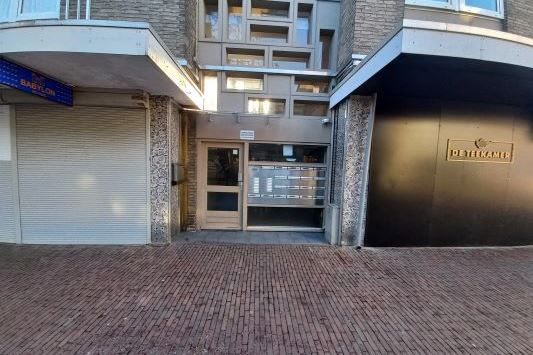 Bekijk foto 2 van Kouvenderstraat 32-A