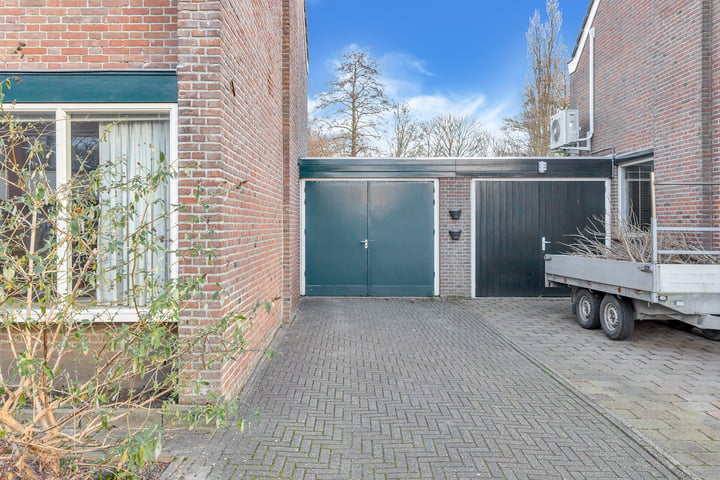 Bekijk foto 5 van Lijsterbesstraat 20