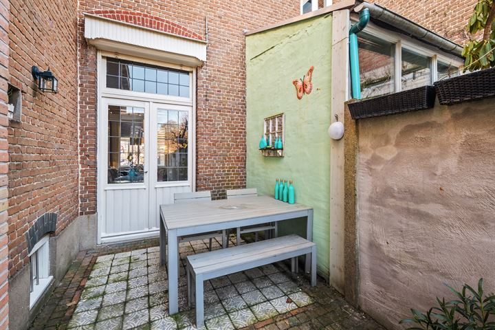 Bekijk foto 42 van Hulsdonksestraat 60