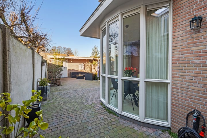 Bekijk foto 44 van Hulsdonksestraat 60