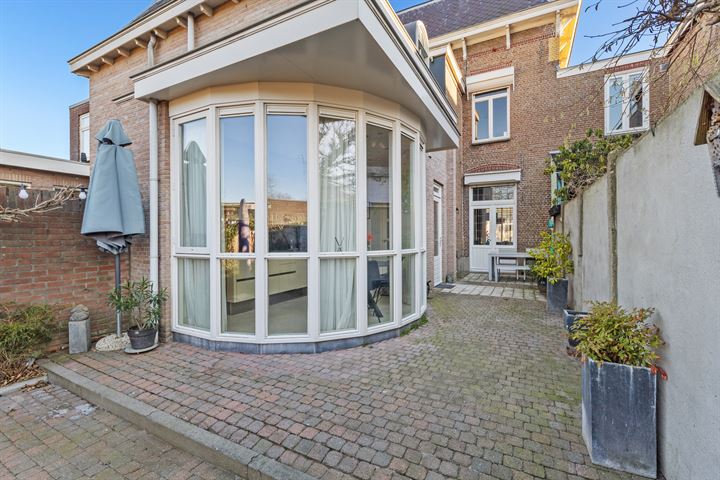 Bekijk foto 48 van Hulsdonksestraat 60