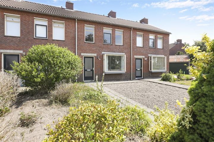 Bekijk foto 1 van Veerstraat 53