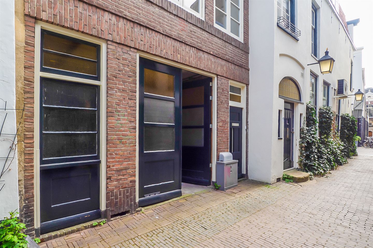 Bekijk foto 2 van Donkerstraat 26