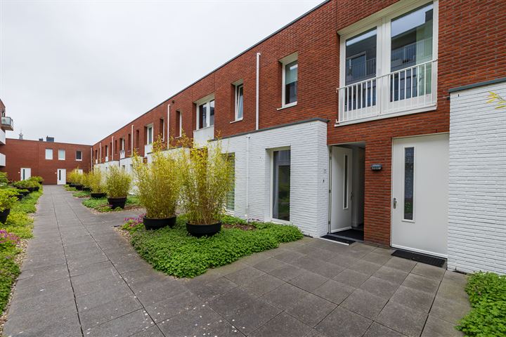 Bekijk foto 3 van Jacobstraat 35