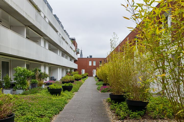 View photo 22 of Jacobstraat 35