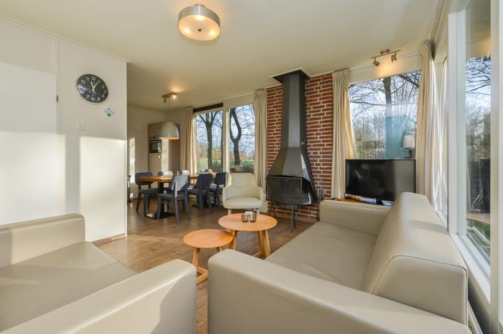 Photo 3 of Aelderholt 1-105