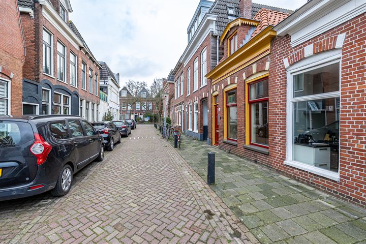 Bekijk foto 18 van Plantsoenstraat 31