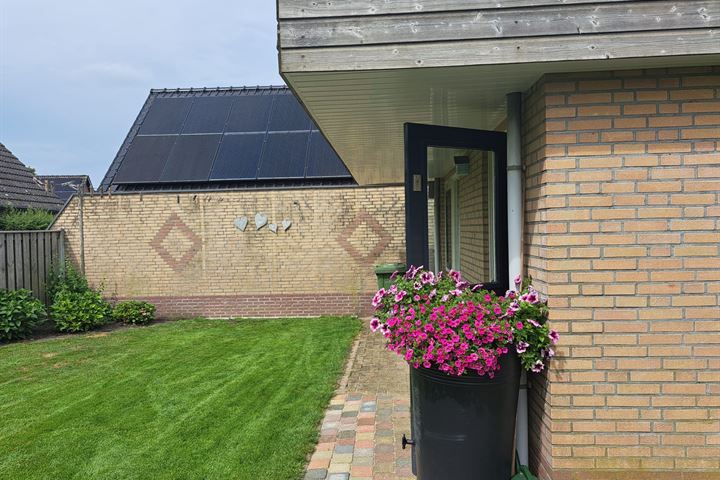 Bekijk foto 39 van Lindenlaan 55