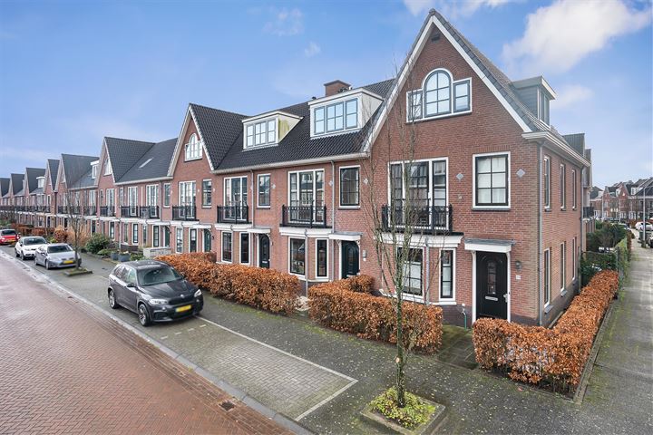 Bekijk foto 3 van Lisdoddestraat 57