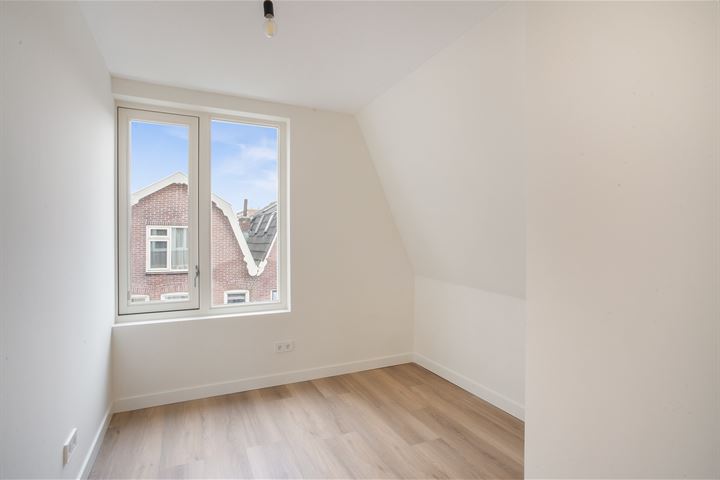 View photo 21 of Langestraat 52