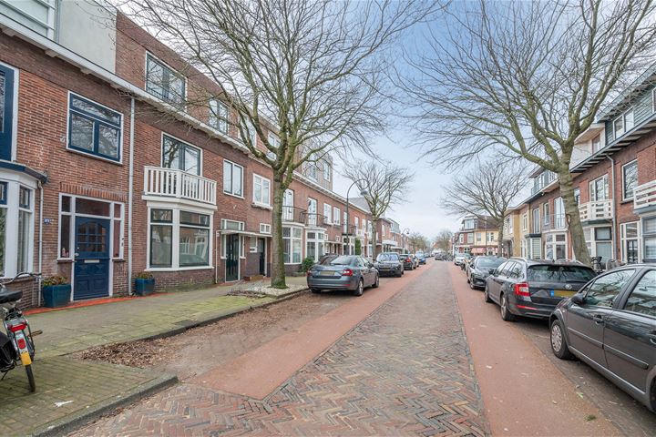 Bekijk foto 34 van Pijnboomstraat 91