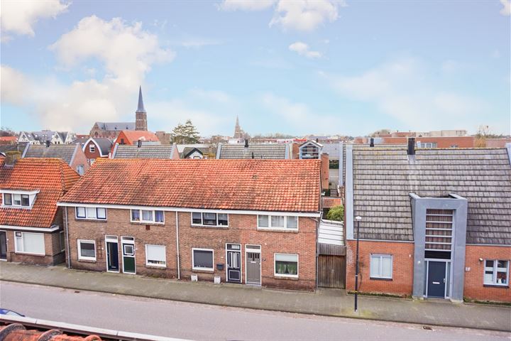 Bekijk foto 2 van Thorbeckestraat 17