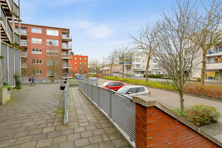 Bekijk foto 35 van Marktstraat 104