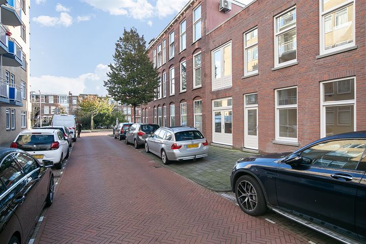 Bekijk foto 27 van Hulststraat 2