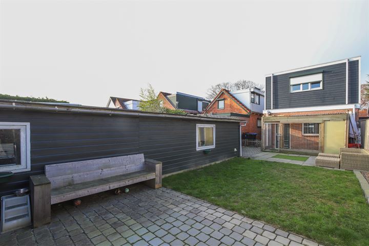 Bekijk foto 32 van Dijkwelsestraat 47