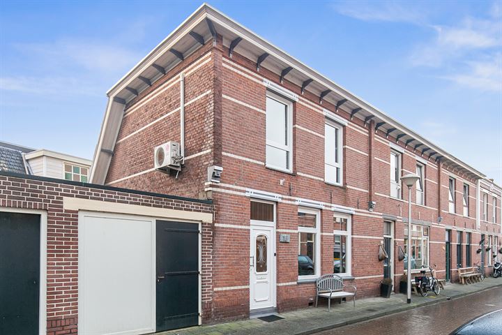 Bekijk foto 1 van Hendrik Berkstraat 13