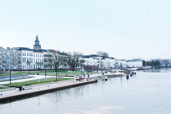 Bekijk foto 36 van Zaadmarkt 82