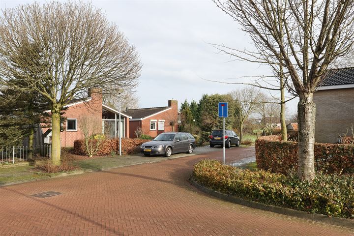 Bekijk foto 4 van Prins Bernhardstraat 13