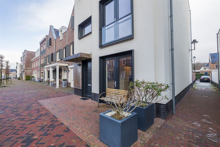 Bekijk foto 5 van Nieuwe Voorstraat 51