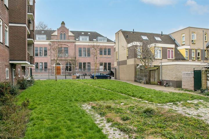 Bekijk foto 34 van Verenigingstraat 49