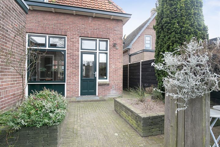 Bekijk foto 27 van Deventerstraat 51