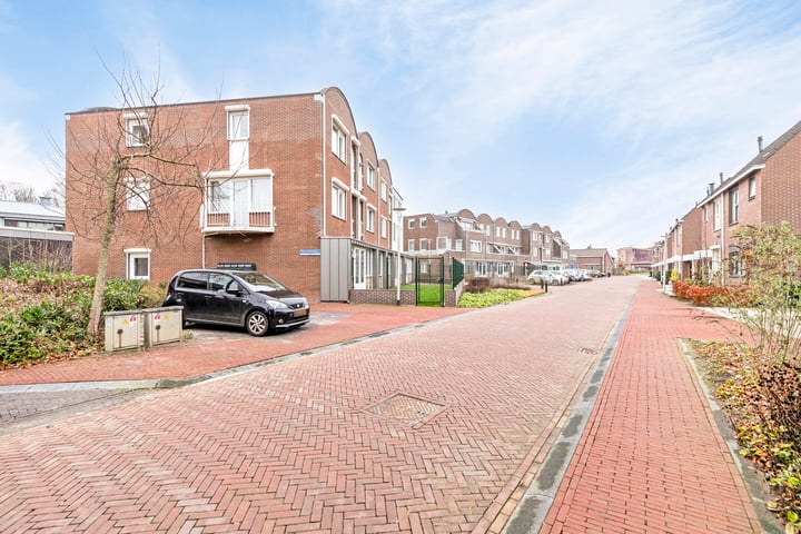 Bekijk foto 5 van Burg Gautiersingel 9