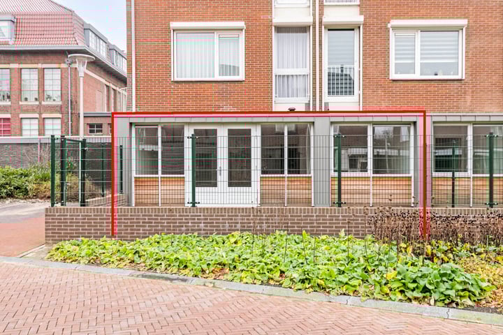 Bekijk foto 2 van Burg Gautiersingel 9