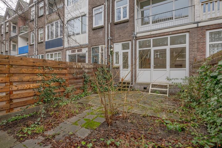 Bekijk foto 18 van Moerkerkestraat 21-B