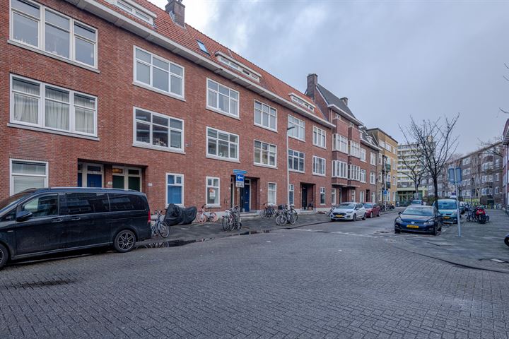 Bekijk foto 6 van Moerkerkestraat 21-B