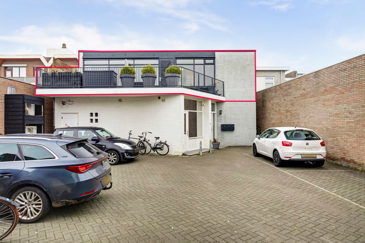 Bekijk foto 7 van Dokter Holtropstraat 22