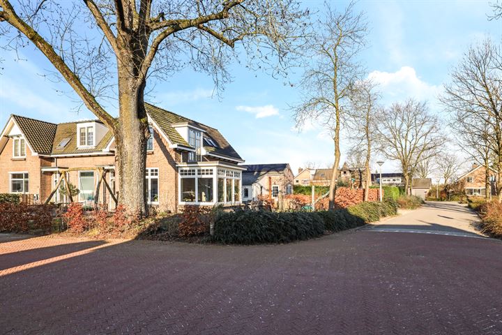 Bekijk foto 77 van Onze Lieve Vrouwestraat 40