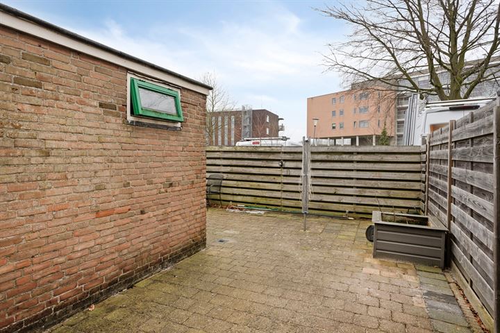 Bekijk foto 30 van Troelstrastraat 20