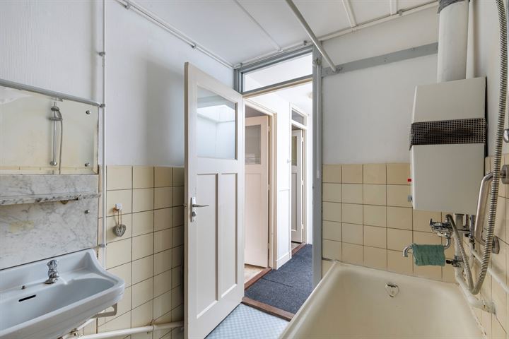 Bekijk foto 14 van Donker Curtiusstraat 10-B2