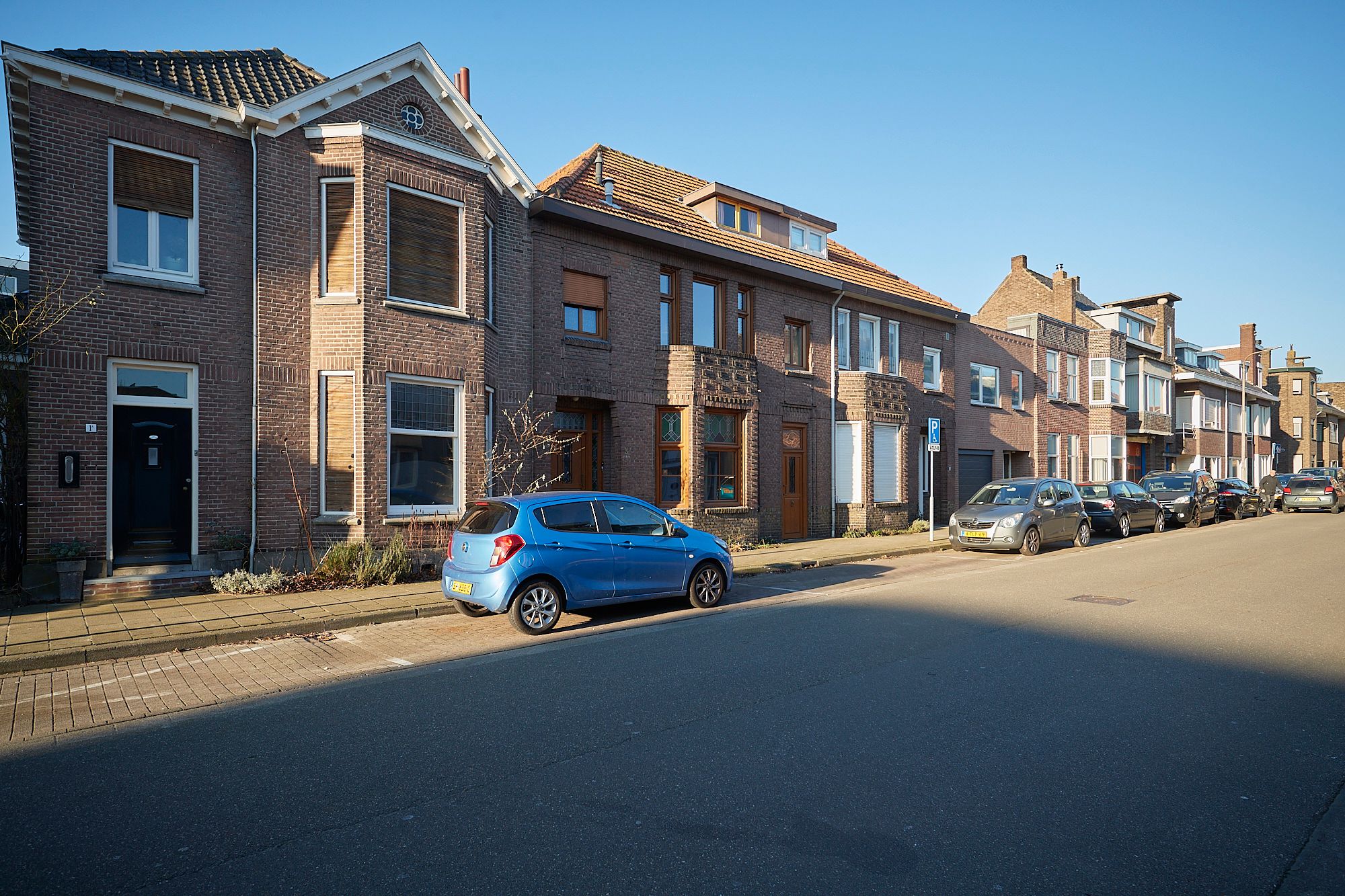 Photo 21 of Burgemeester Geillstraat 3