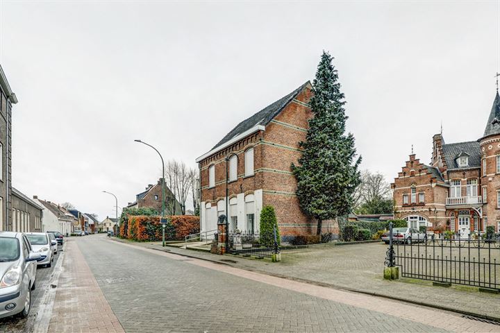 Bekijk foto 48 van Pastoor de Katerstraat 3