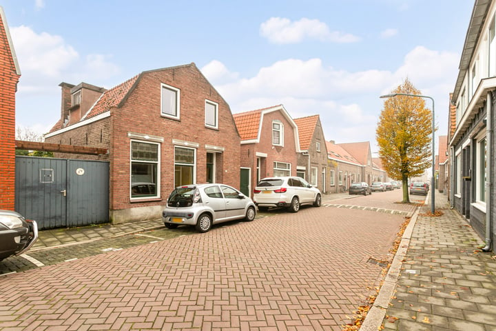 Bekijk foto 29 van Sint Josephstraat 39