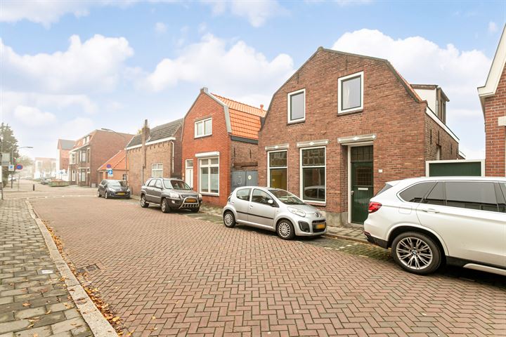 Bekijk foto 30 van Sint Josephstraat 39