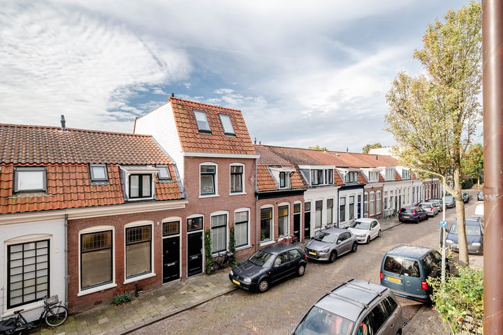 Bekijk foto 12 van Wouwermanstraat 31-ROOD