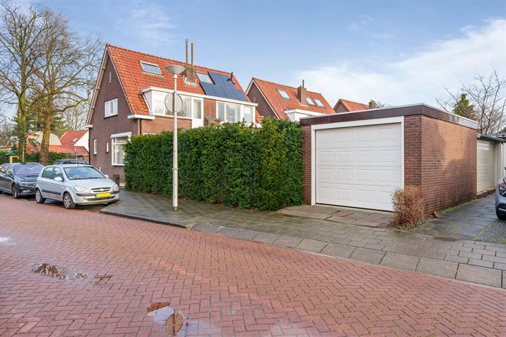 Bekijk foto 32 van Oranjestraat 6