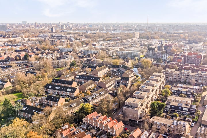 Bekijk foto 32 van Louis Armstrongkade 350